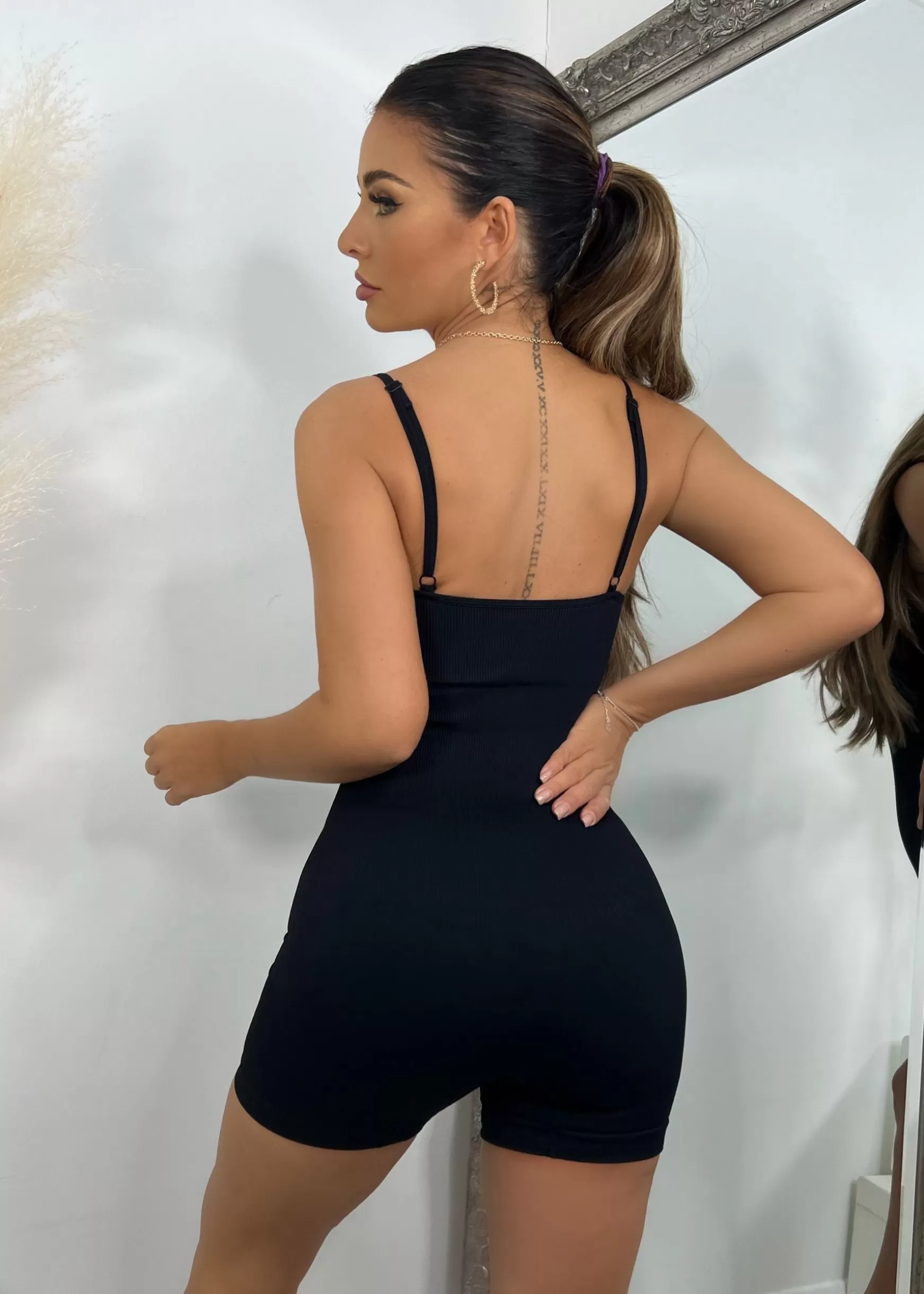 Dressmezee Rompers & Jumpsuits<Alessia Shaping Romper - Black