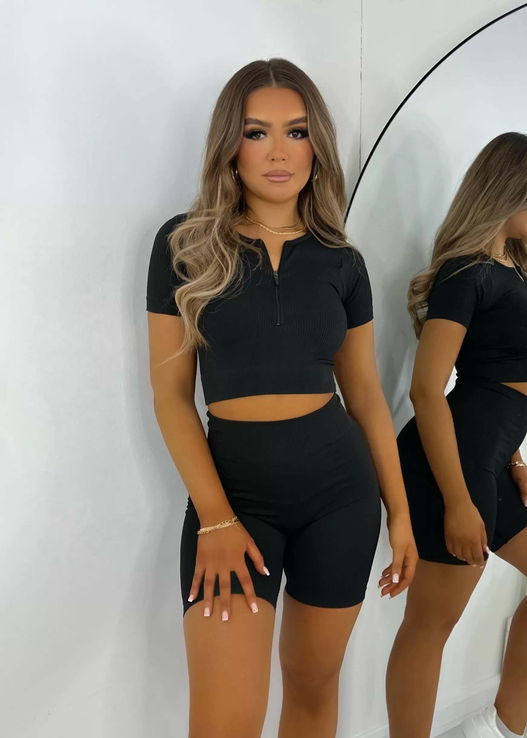 Dressmezee Co-Ords<Comfort Szn Crop Top And Cycling Shorts Set - Black