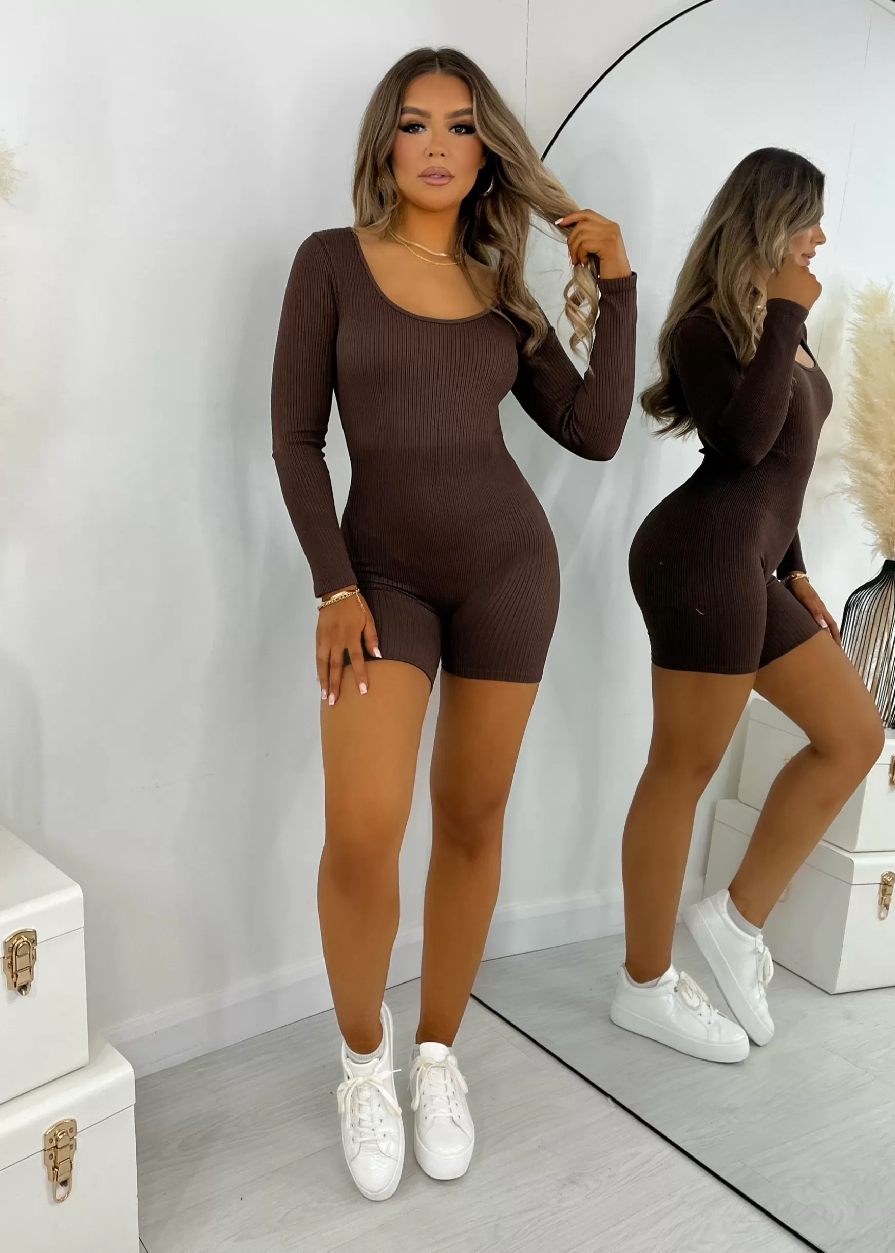 Dressmezee Rompers & Jumpsuits<Know Your Worth Long Sleeve Romper - Brown