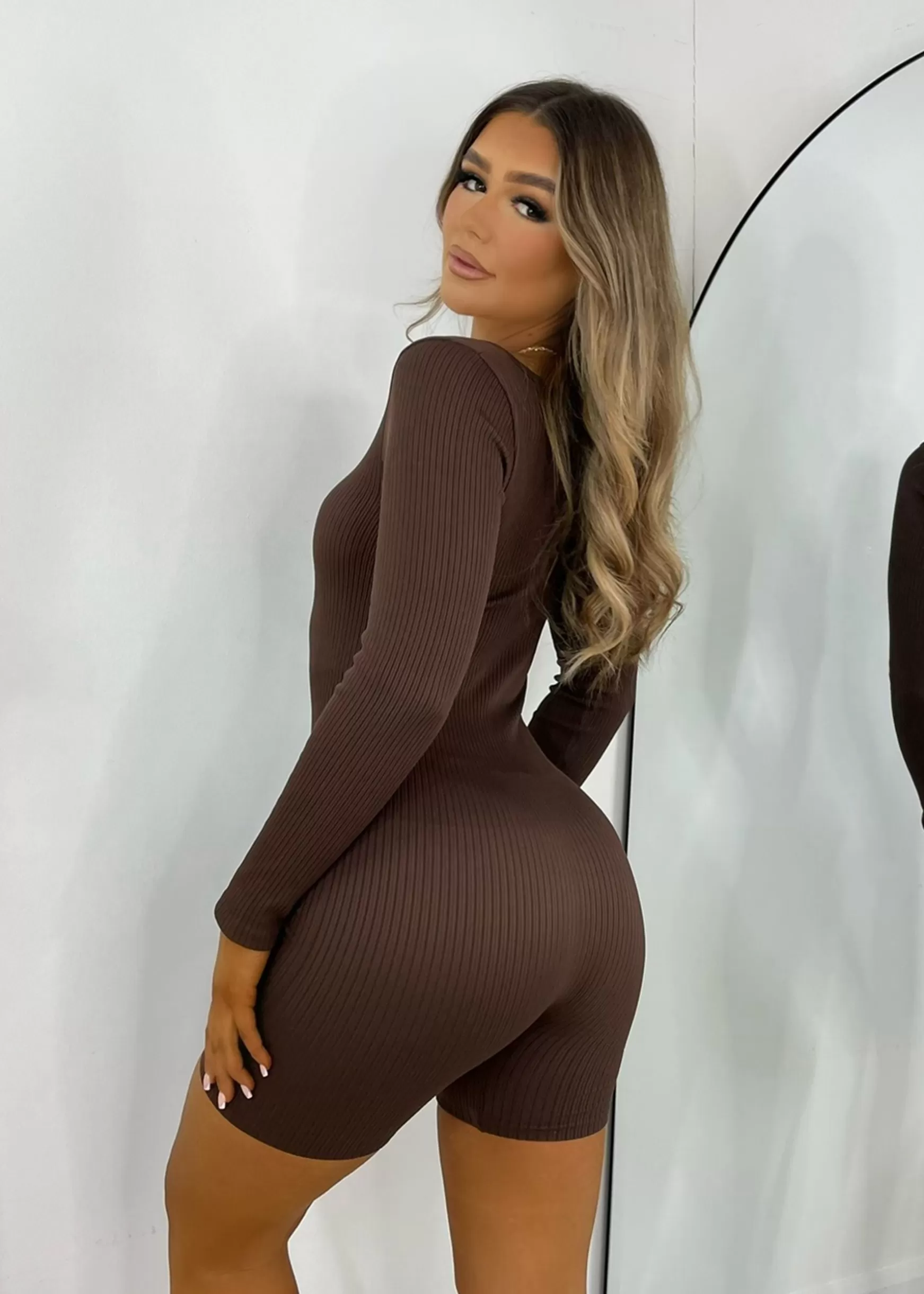 Dressmezee Rompers & Jumpsuits<Know Your Worth Long Sleeve Romper - Brown