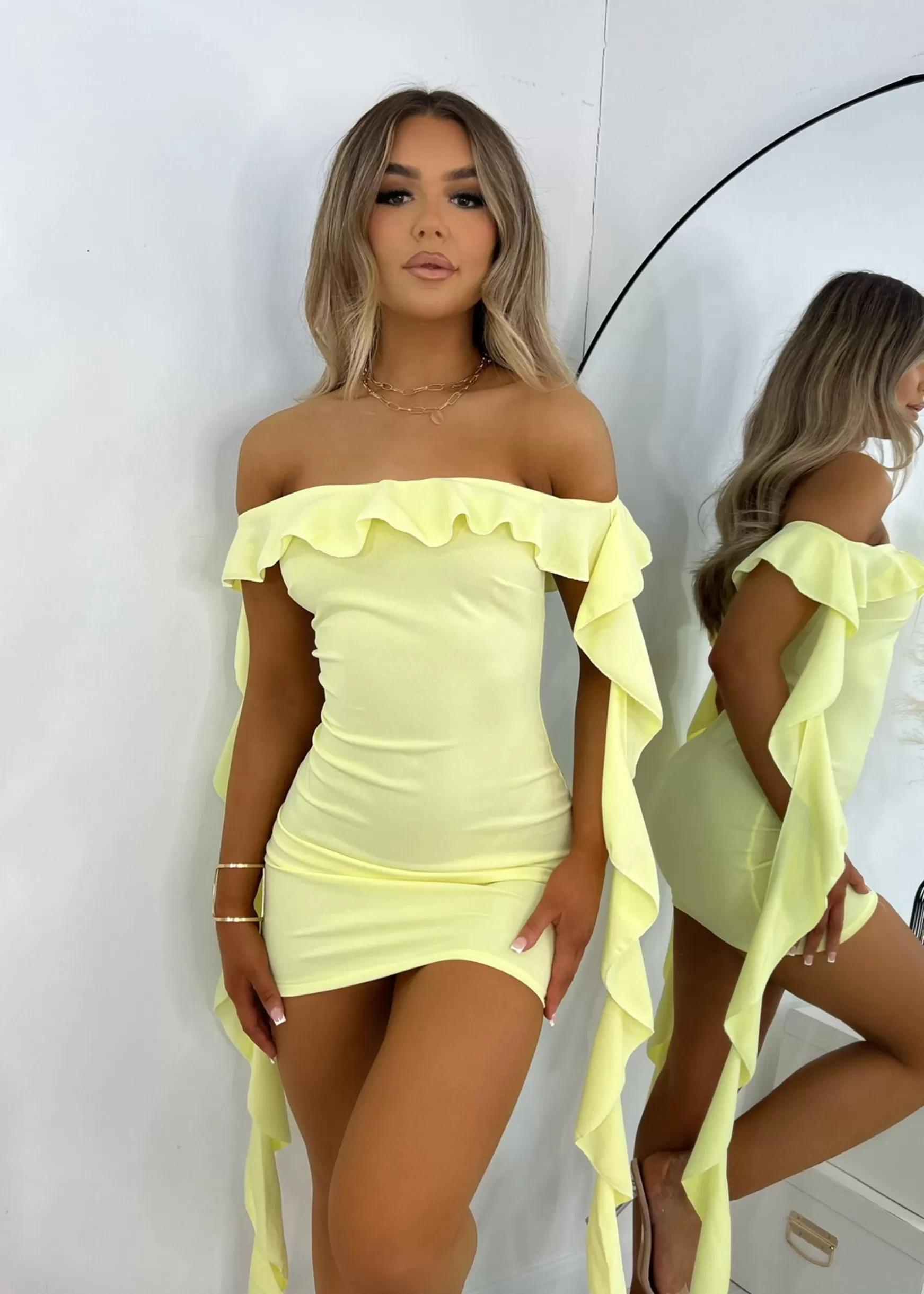 Dressmezee Dresses<Love Game Frill Mini Dress - Yellow