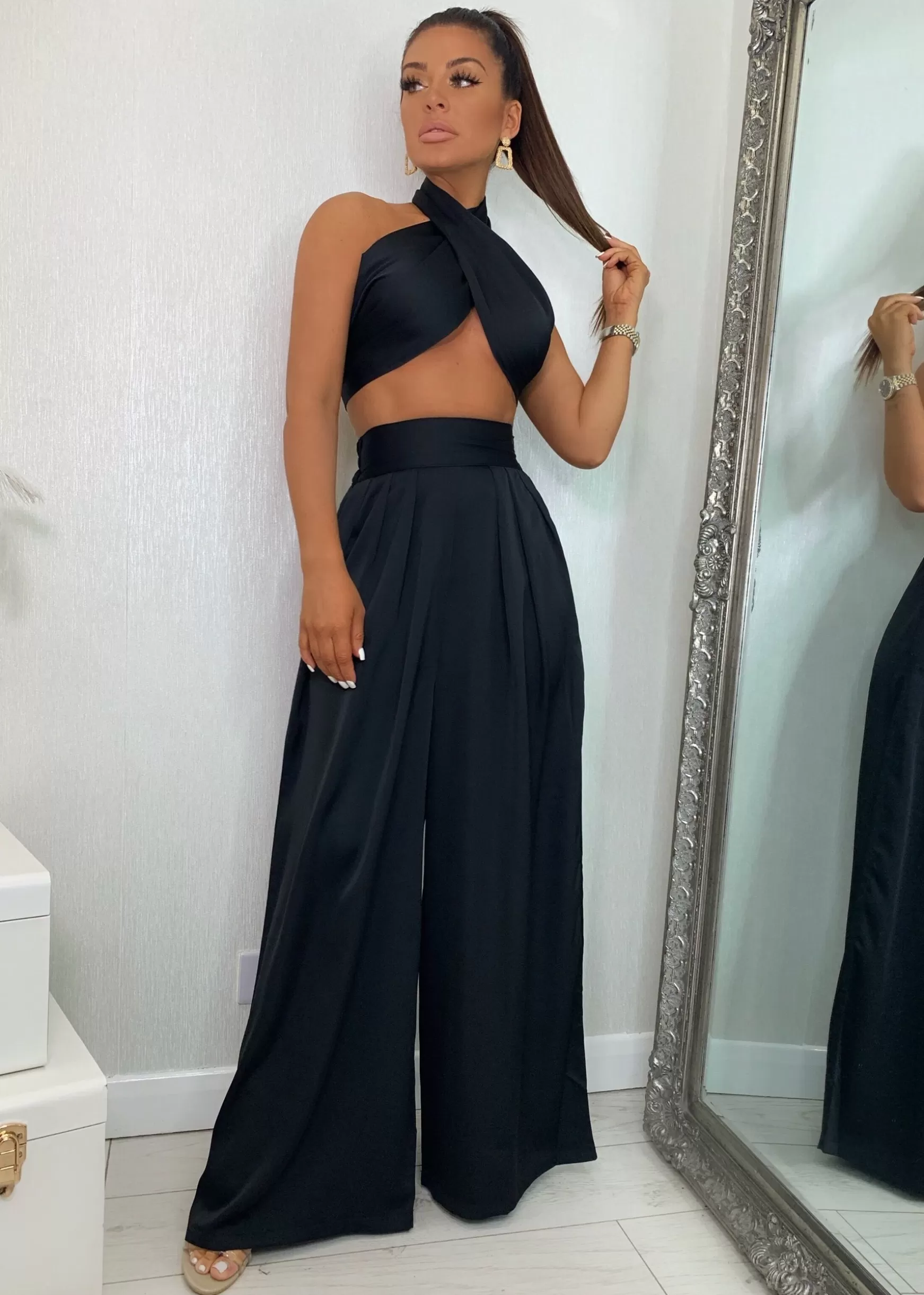 Dressmezee Co-Ords<Turn Up The Heat Satin Two Piece - Black